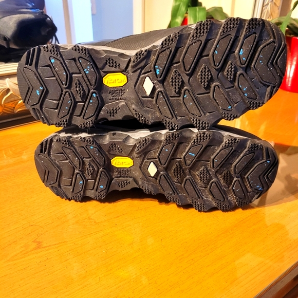 Merrell insulated boots. Sz.8 - Picture 8 of 12